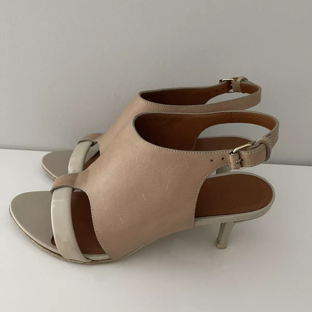 Givenchy Tan Kitten Heel Slingback Sandals Nude/Beige Size 8B (38)